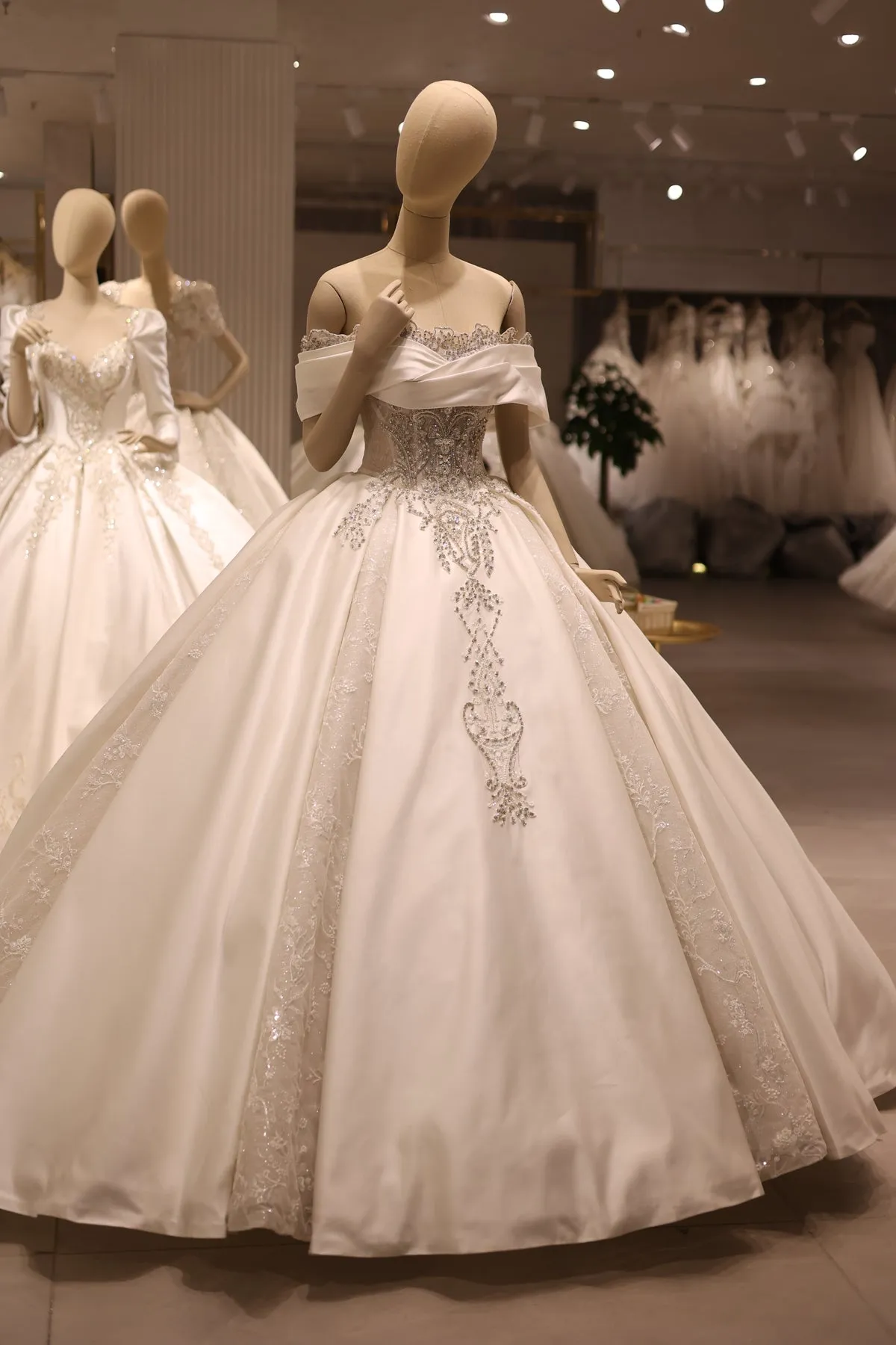 Glamorous Off-Shoulder White Ball Gown Wedding Dress RS040