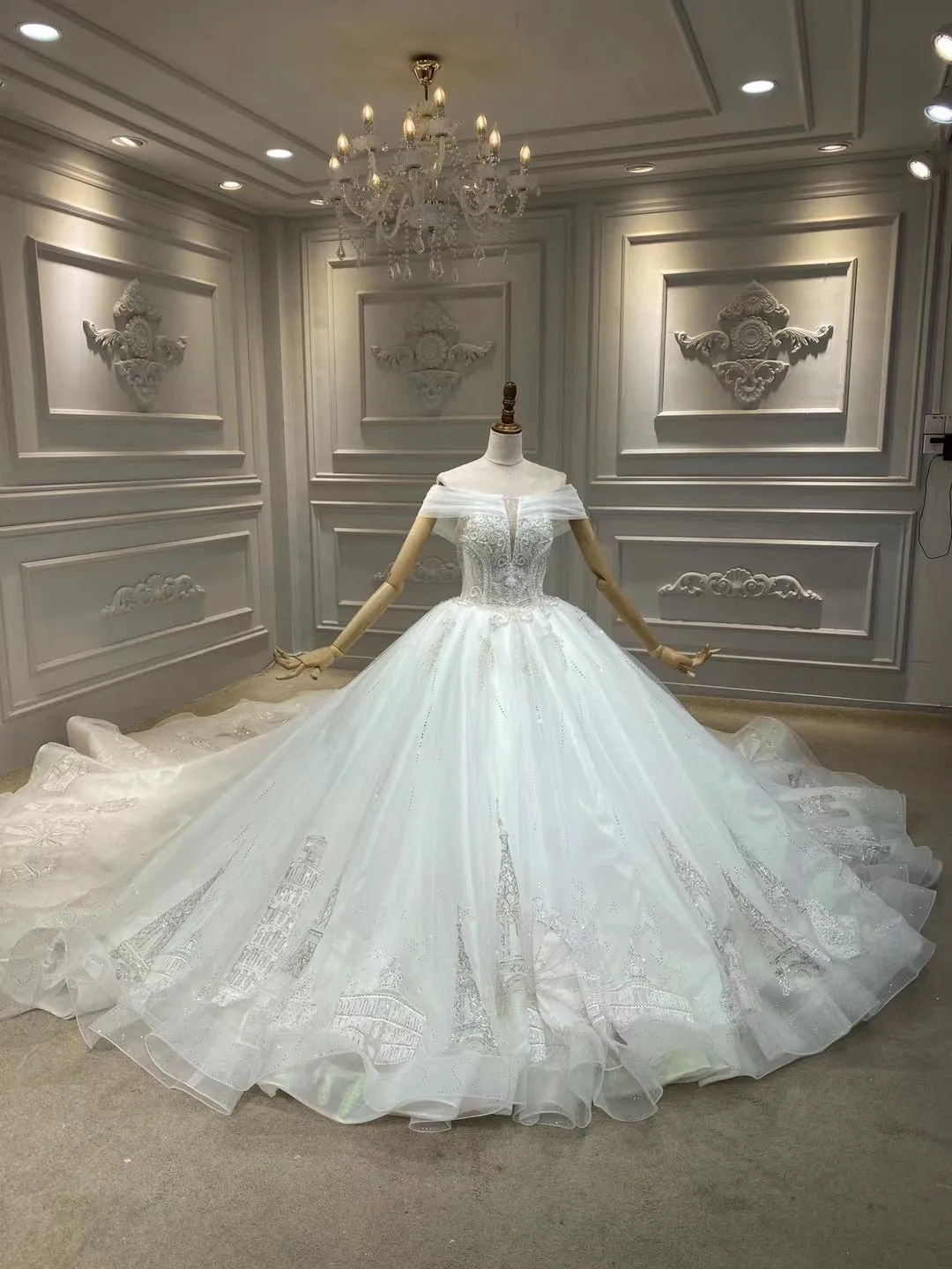 Gorgeous off shoulder crystals beads glitter sparkling ball gown princess style wedding dress 2021#112203