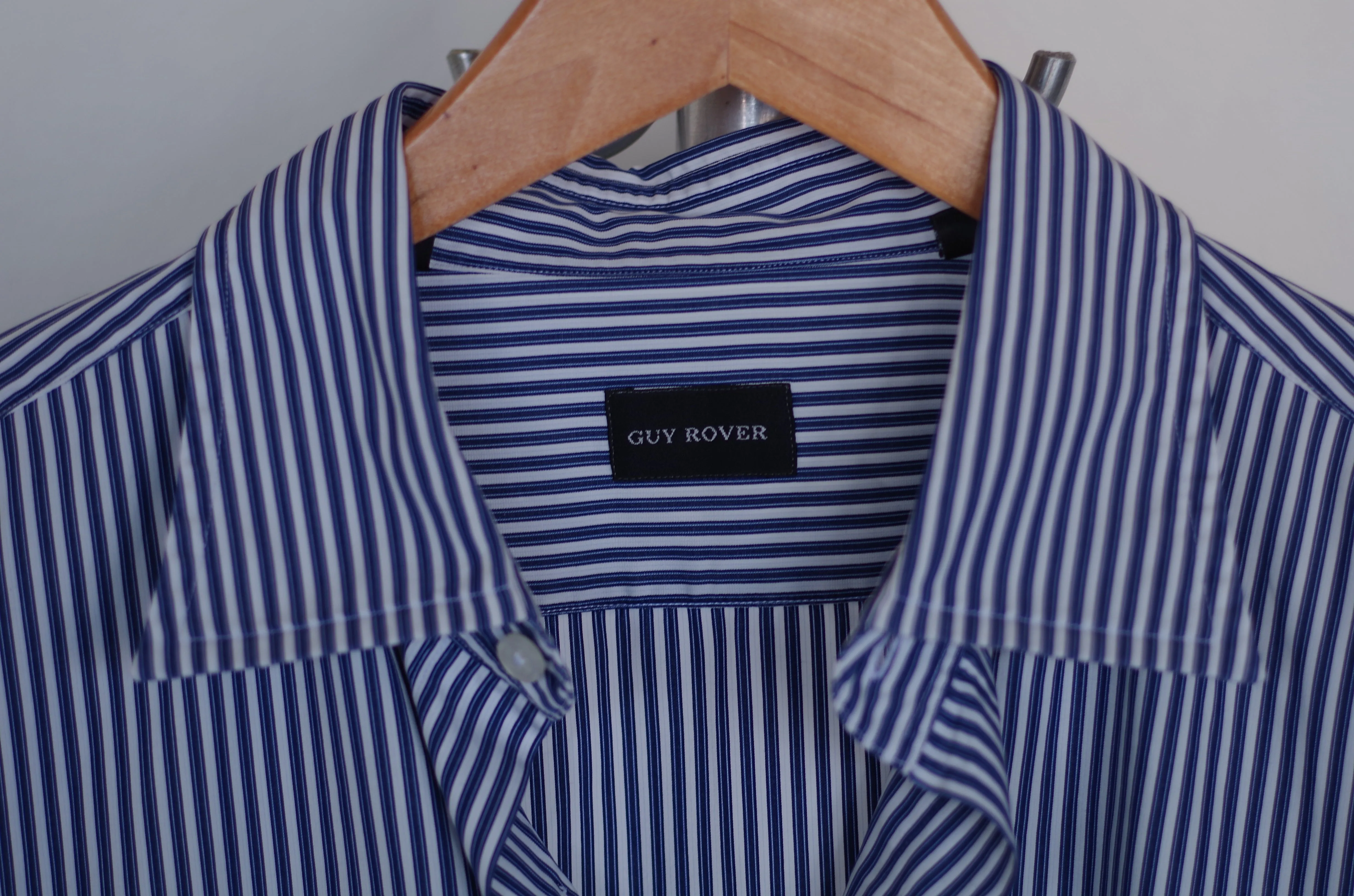 Guy Rover Spread Collar Blue Dress Shirt - Sz 17