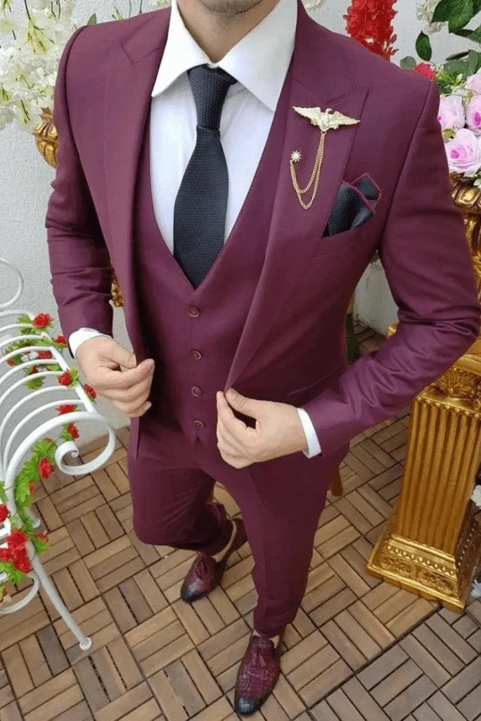 Maroon Men 3 Piece Slim Fit Suit For Bespoke Tailoring
